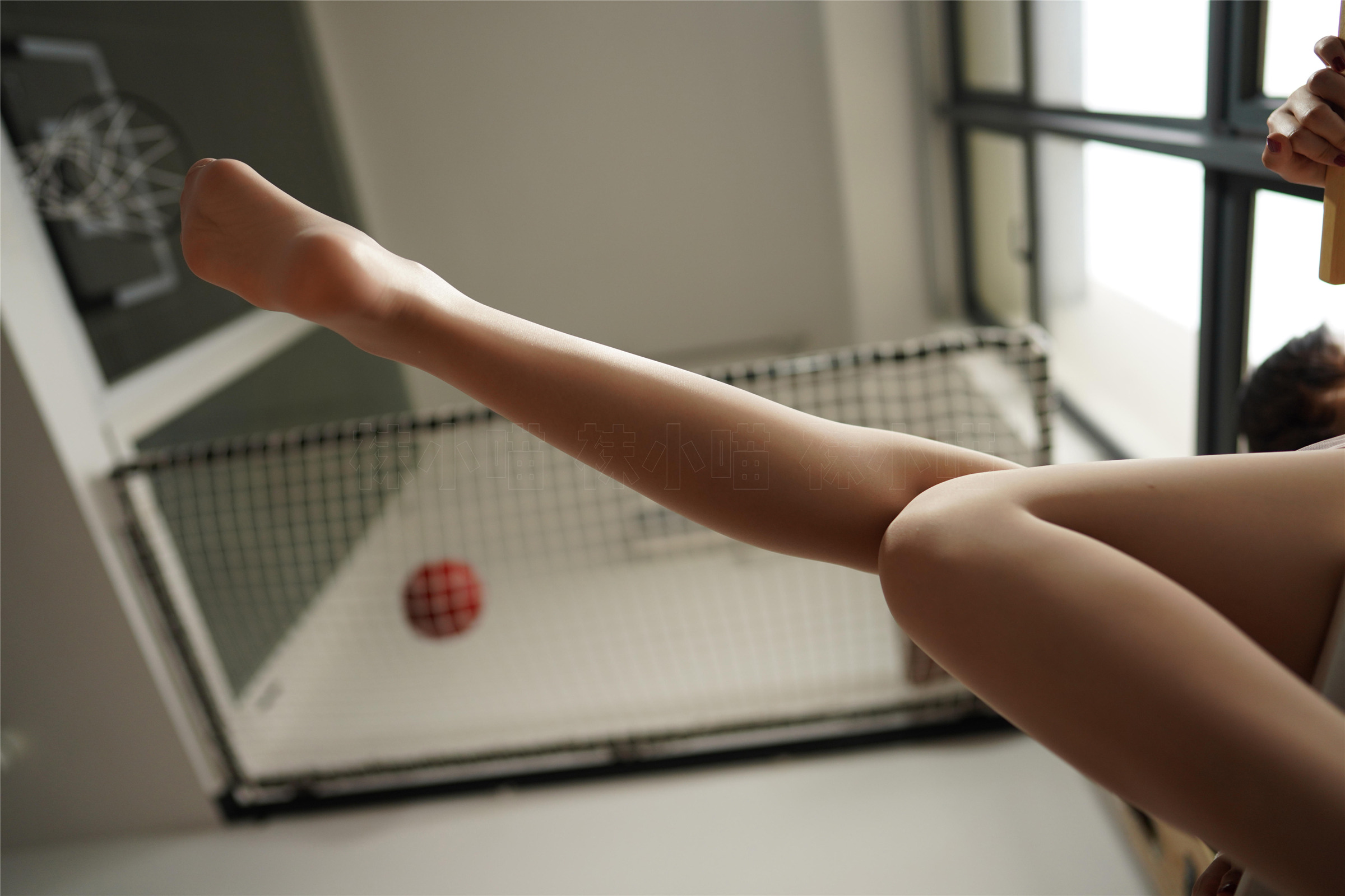 KittyWawa袜小喵  KT163《打结的上衣》